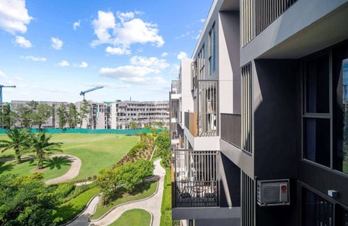Laguna Condo | Skypark Aurora 2, Studio 1A Premium