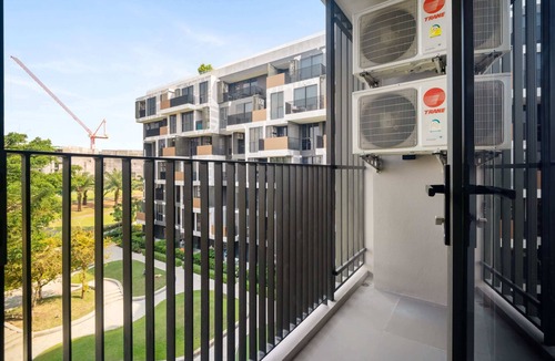 Laguna Condo | Skypark Aurora, One Bedroom 1C Deluxe