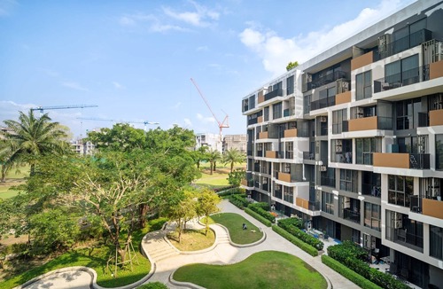 Laguna Condo | Skypark Aurora, One Bedroom 1C Deluxe