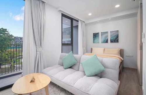 Laguna Condo | Skypark Aurora, Studio 1A Premium