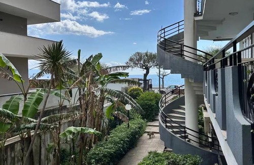 Roccalumera Apartment | Solemare