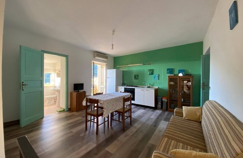 Badolato Apartment | Spacious Artemide flat with terrace