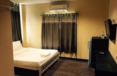 Samsen Nok Hotel | The Corner Ratchada