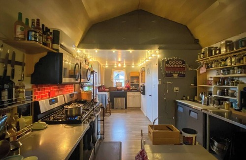Kingman Cabin | The Eagle's Nest: Experience Arizona Agritourism