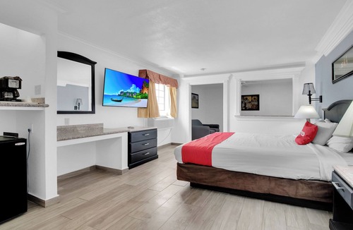 Three Rivers Hotel | Three Rivers Executive Inn & Suites By OYO