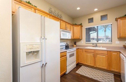 North Scottsdale Condo | Two comfortable Master Suites close to all Scottsdale has to offer!