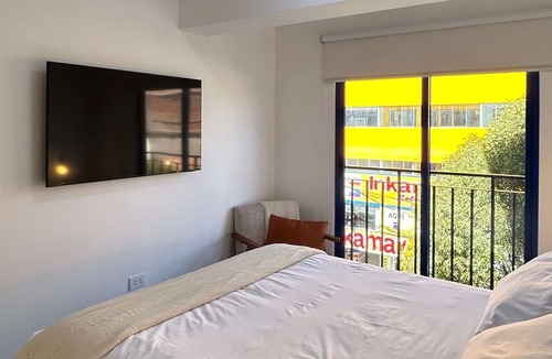 Cusco Historic Center Apartment | w Trendy 2BR Duplex Retreat in Cusco
