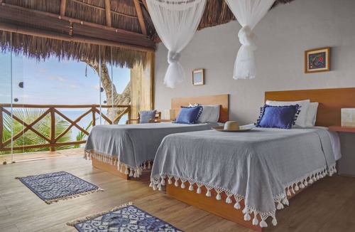 Quimixto Hotel | Xinalani