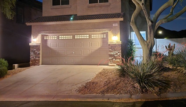 Ahwatukee house, mountain hills, peaceful, adjustable beds for good night sleep