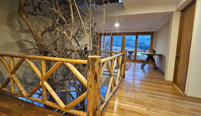 Amaru TreeHouse
