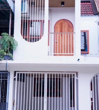 Be House