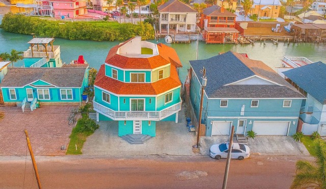 Channelfront " Remodeled " Pool " Boatslips
