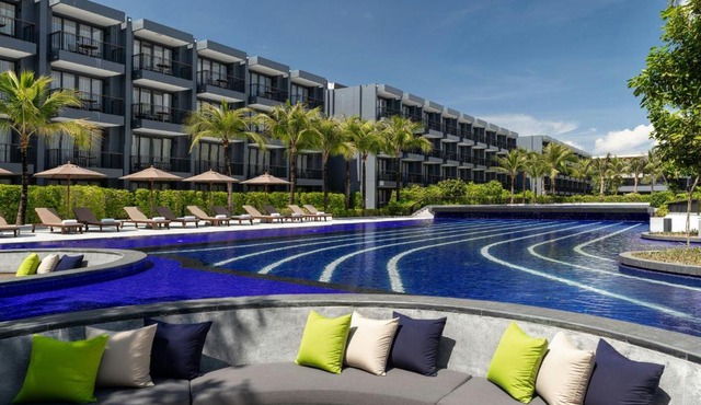 Courtyard by Marriott Phuket Chalong Bay Resort