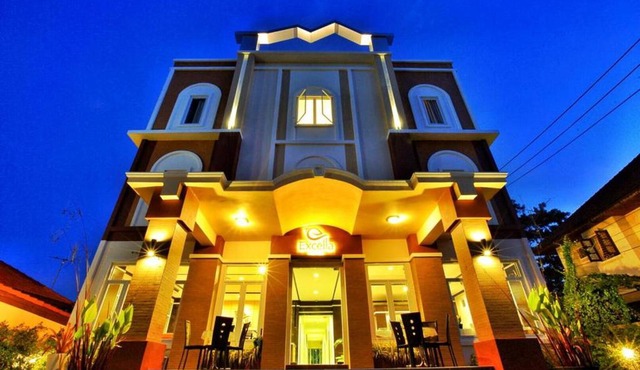 Excella Hotel