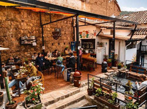 Intro Hostels Cusco