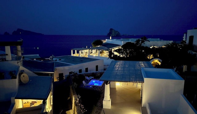 Kyma Suites