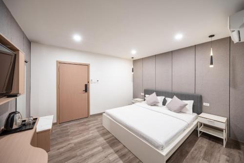 Moca Hotel