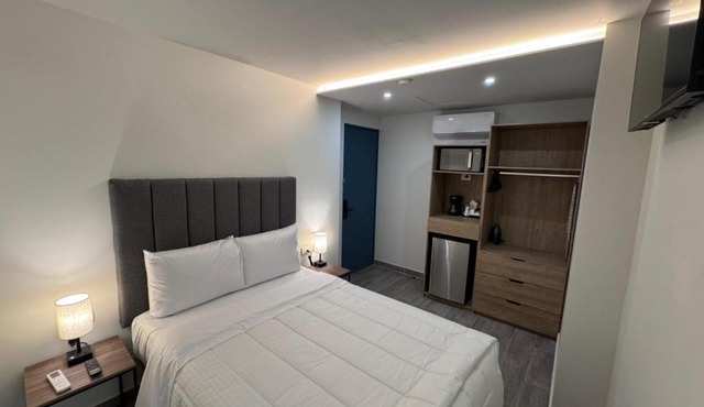 San Jeronimo Suites