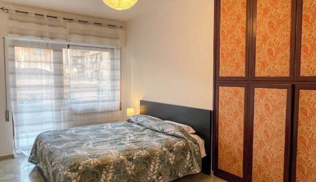 Spacious and bright family apartment in downtown Palermo, pets allowed.