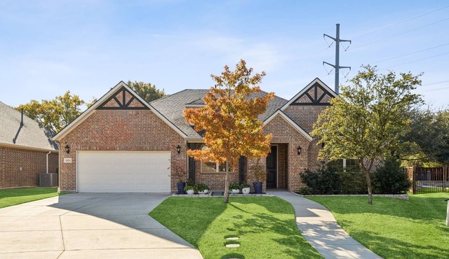 TCH - Spacious 4bd/3ba home in Hurst w/Workspace