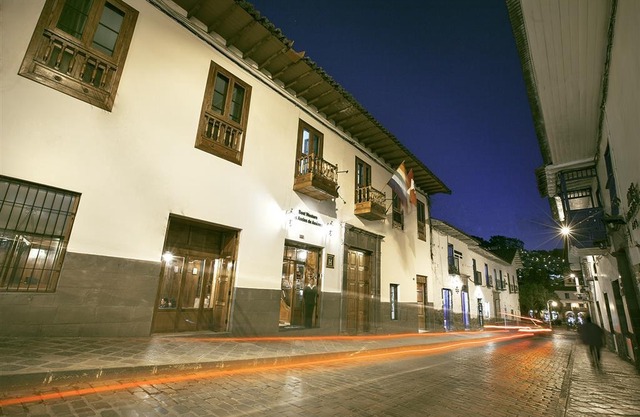 Selina Plaza de Armas Cusco