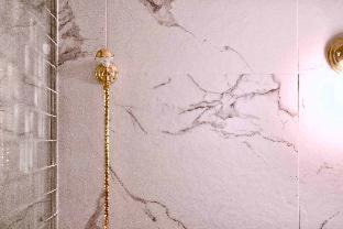 Photo of Others in Minami