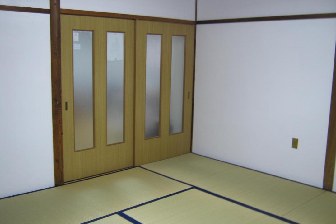 Photo of Others in Minami